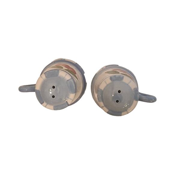 Country Blue Cherry with Handles Vintage Salt and Pepper Shakers - Picture 5 of 6